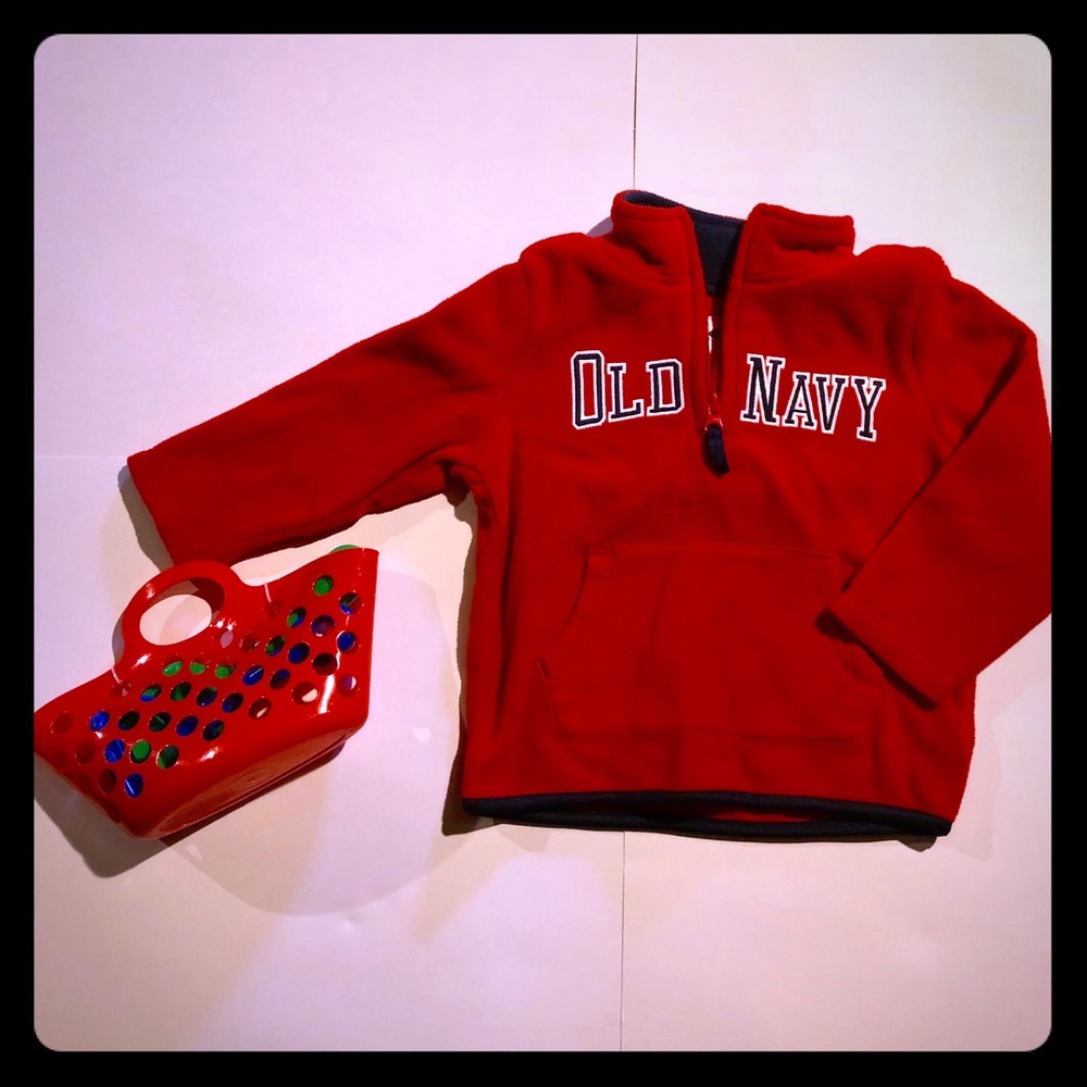 Red Fleece Old Navy Pull over